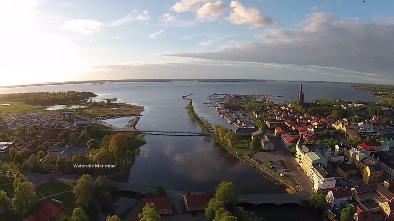 Waterside Mariestad Luaran gambar